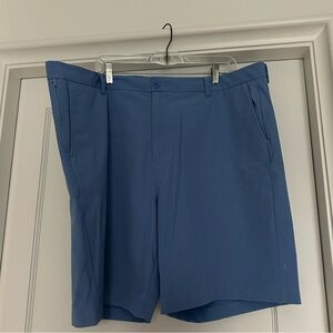 Vineyard Vines Performance On-The-Go Shorts